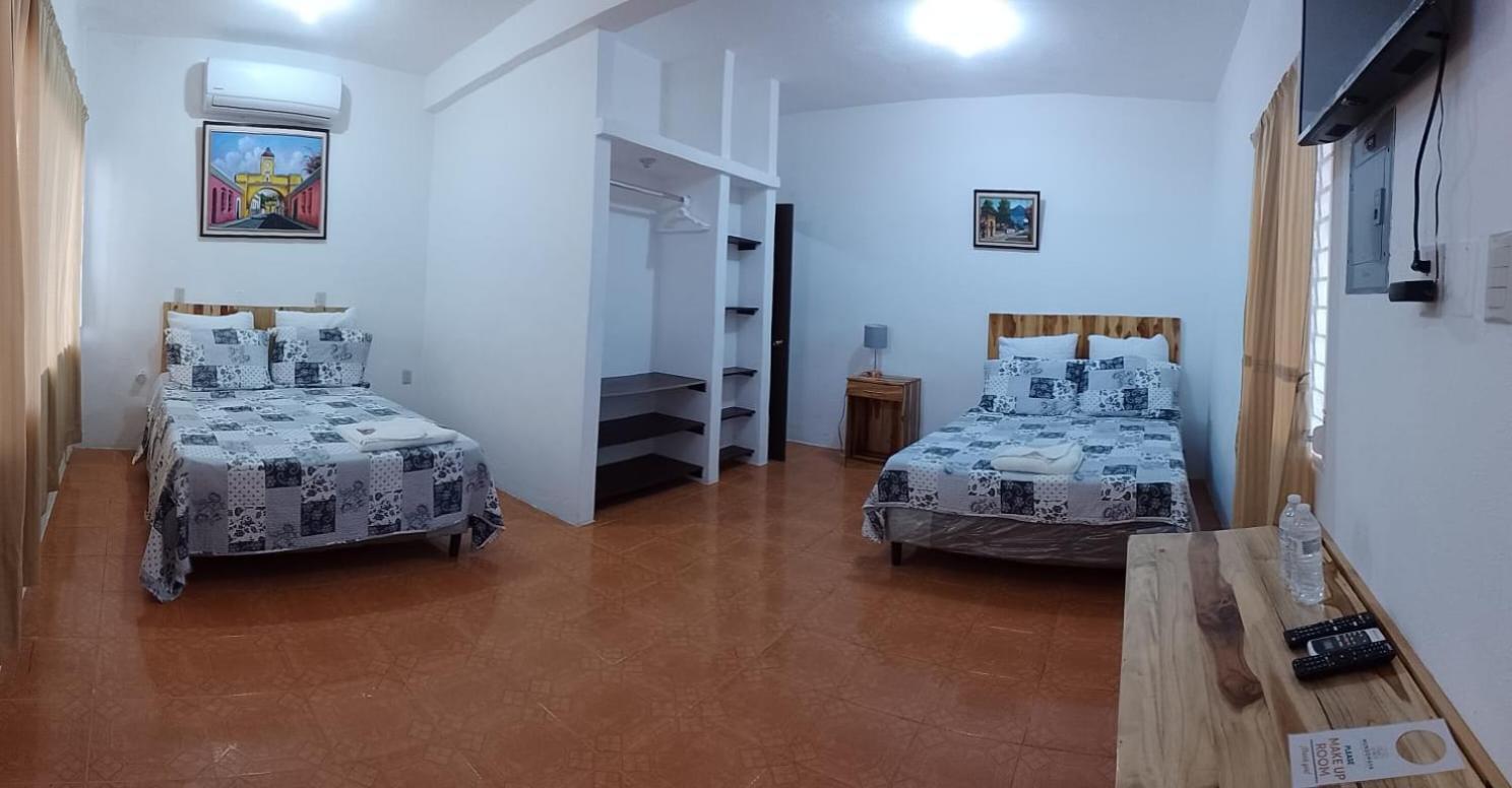 Apartamentos Mundo Maya Habitaciones Flores Extérieur photo